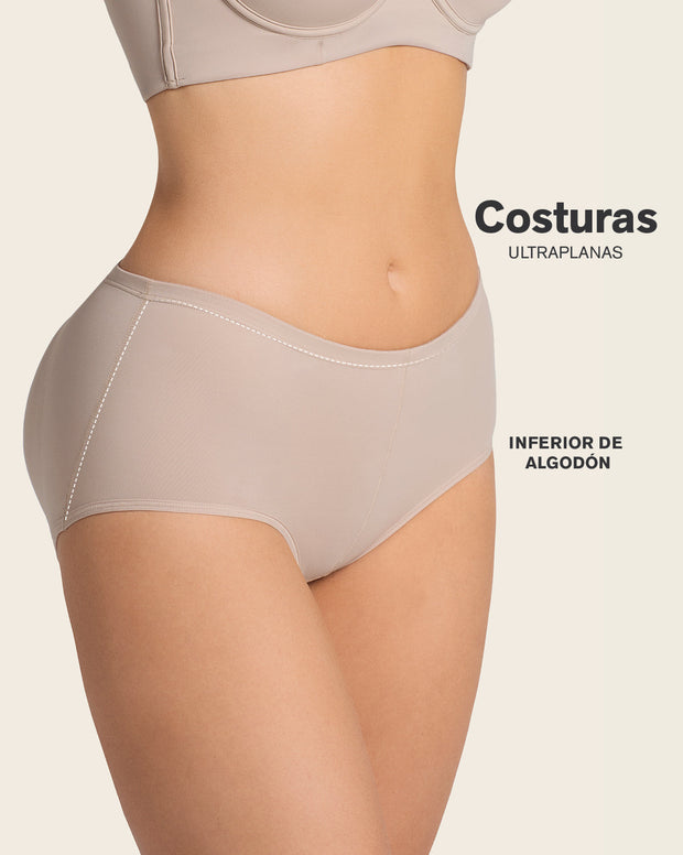 Panty clásico de realce con almohadillas removibles
