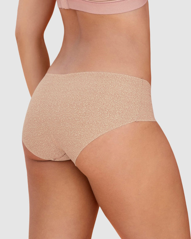 Panty hípster invisible ultraplano sin elásticos y de pocas costuras