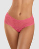 Panty cachetero con laterales anchos en encaje#color_365-rosado-oscuro