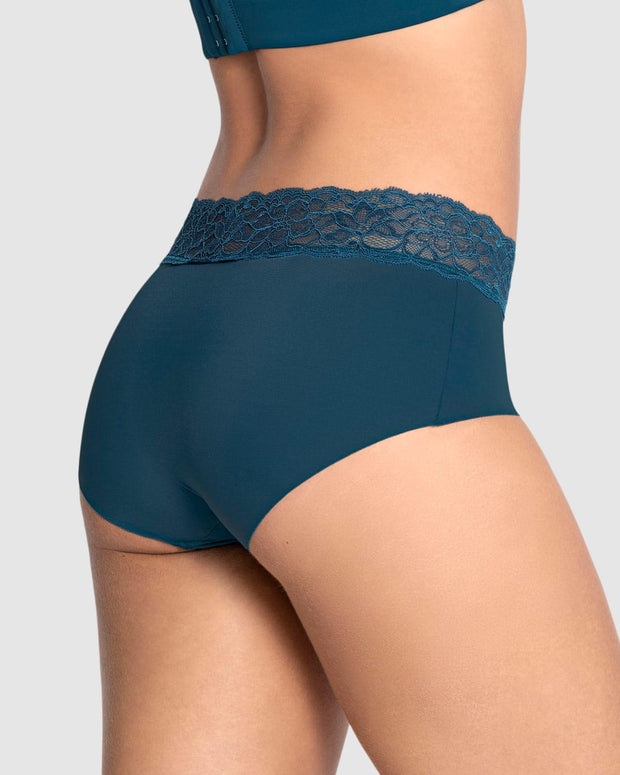Panty hípster en tela ultraliviana con franja de encaje