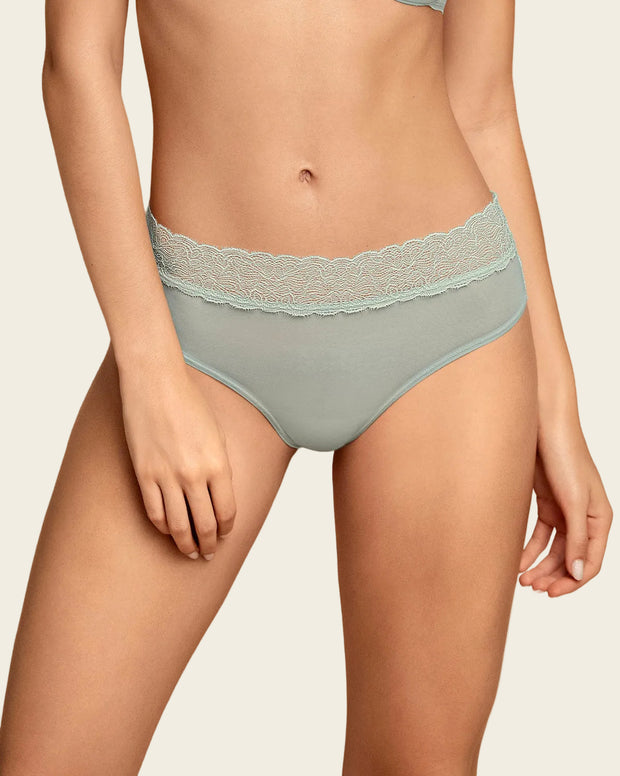 Panty cachetero de tiro medio en tul y encaje