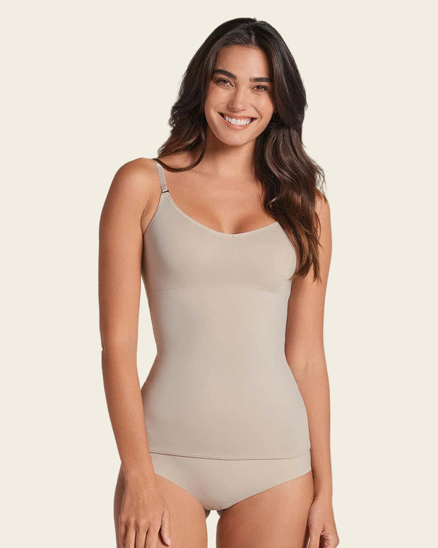 Camiseta de control de abdomen y espalda - una figura moldeada al instante