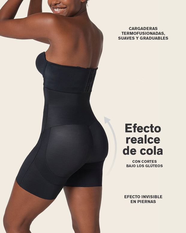 Short media pierna tiro extra alto, levanta cola
