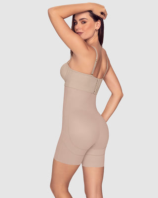 Short media pierna tiro extra alto, levanta cola#color_802-cafe-claro