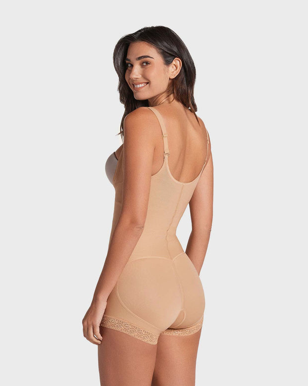 Faja estilo body de control fuerte levanta cola