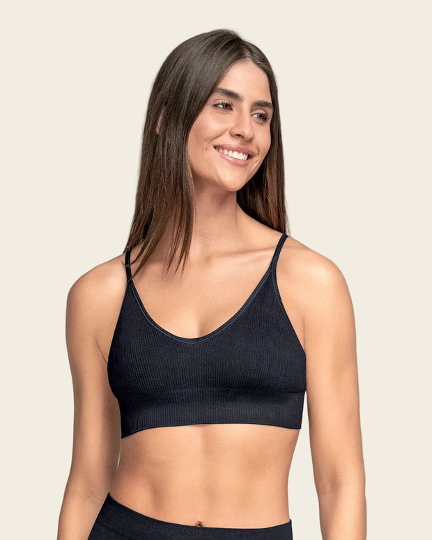 Top en tecnología seamless con textura acanalada Natural Comfort