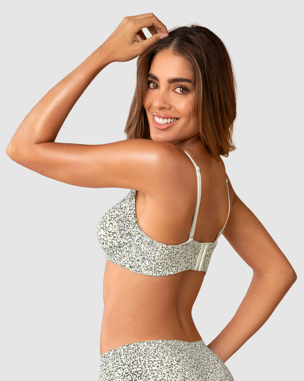 Brasier ultraligero y suave con copas en doble capa de tela