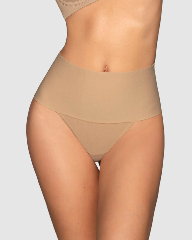 Panty faja brasilera con fajón ancho de control fuerte tiro alto
