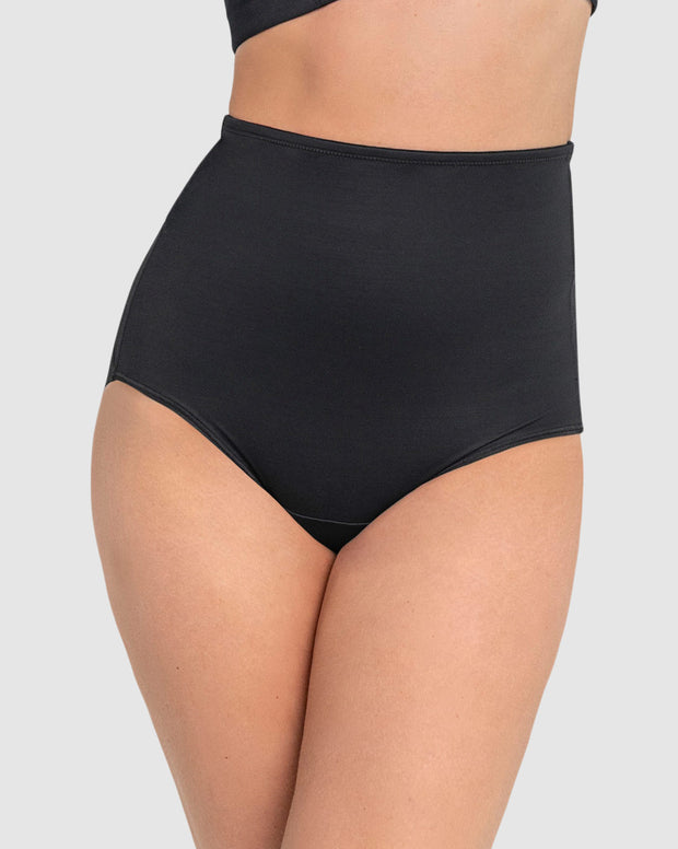 Panty clásico de control fuerte, tiro extra alto