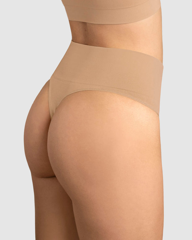 Brasilera seamless tiro alto