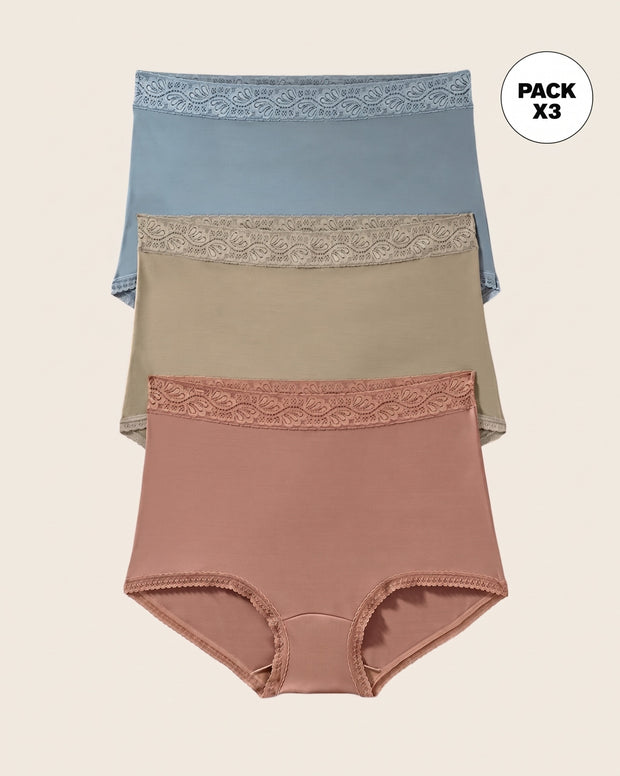 Paquete x 3 panties clásicos con toques de encaje