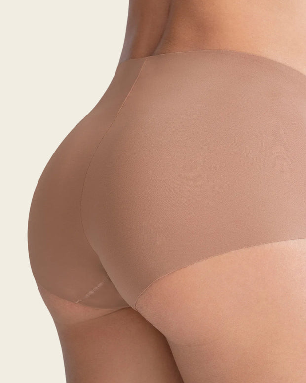 Paquete x 3 panties clásicos de apariencia invisible