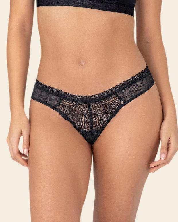 Paquete x 2 panties tipo tanga brasilera en encaje