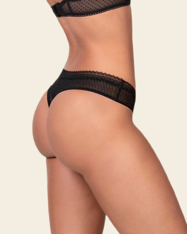 Paquete x 2 panties tipo tanga brasilera en encaje