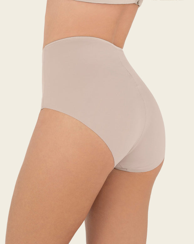 Paquete x 2 panties clásicos efecto invisible de control fuerte en abdomen