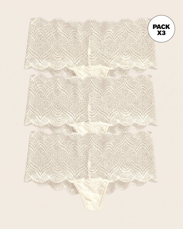 Paquete x3 panties estilo cachetero en encaje con transparencias y bordes redondeados