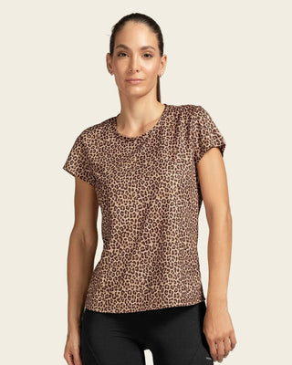 Camiseta deportiva silueta semiajustada de secado rápido#color_b45-estampado-animal-print