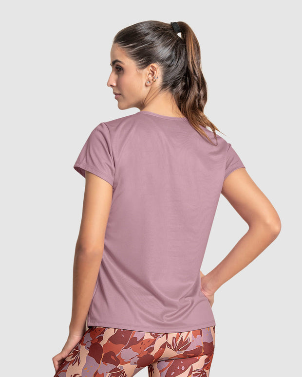Camiseta deportiva de secado rápido y silueta semiajustada#color_452-lila-medio
