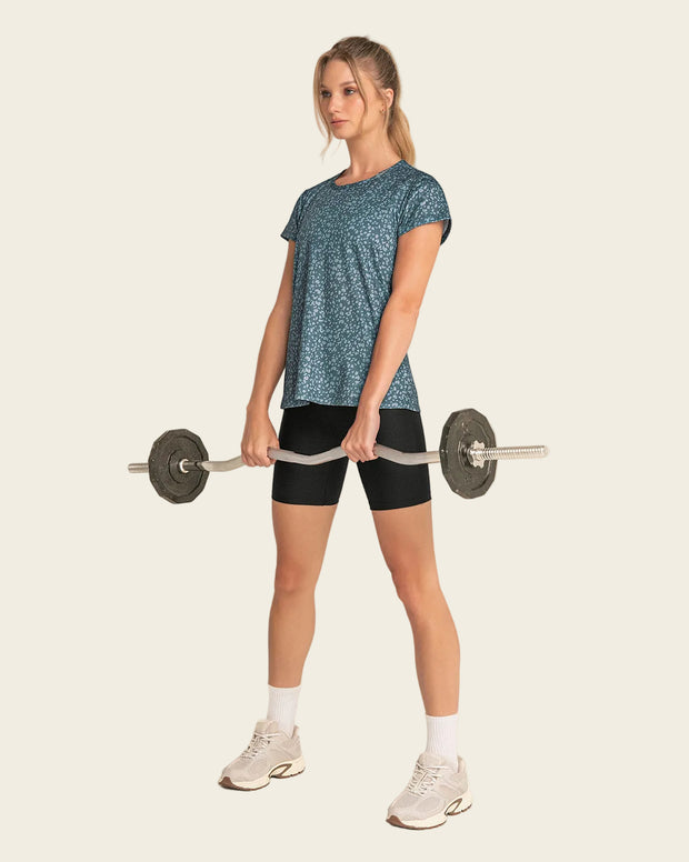 Camiseta deportiva de secado rápido y silueta semiajustada