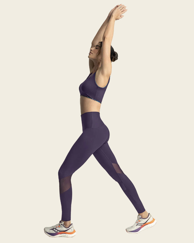 Legging de control con mallas transpirables en piernas