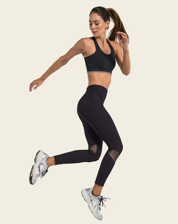 Legging de control con transparencias y tecnología copper