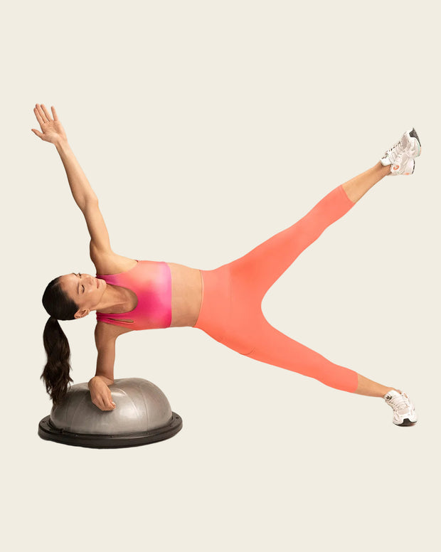 Capri de control en abdomen y muslos con bolsillo lateral