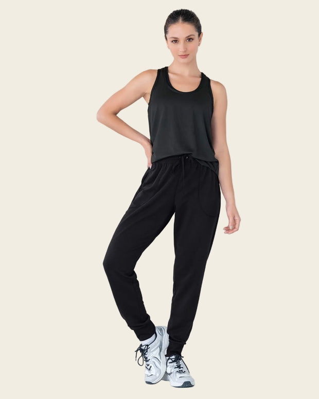 Jogger deportivo de silueta amplia con bolsillos