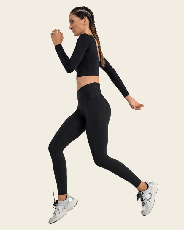 Legging deportivo de control con pretina cruzada en forma de v