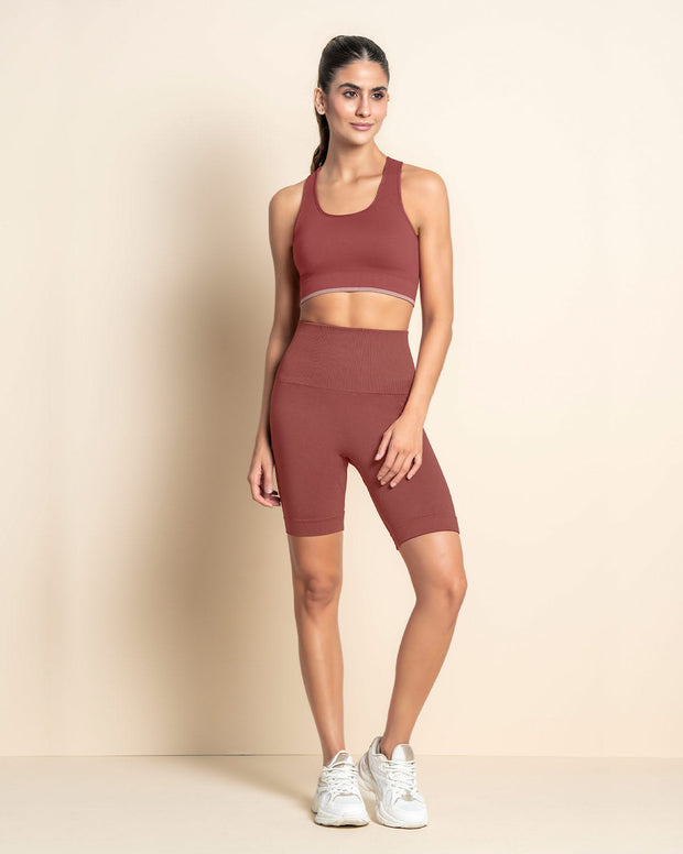 Short ciclista sin costuras control moderado en abdomen y muslos