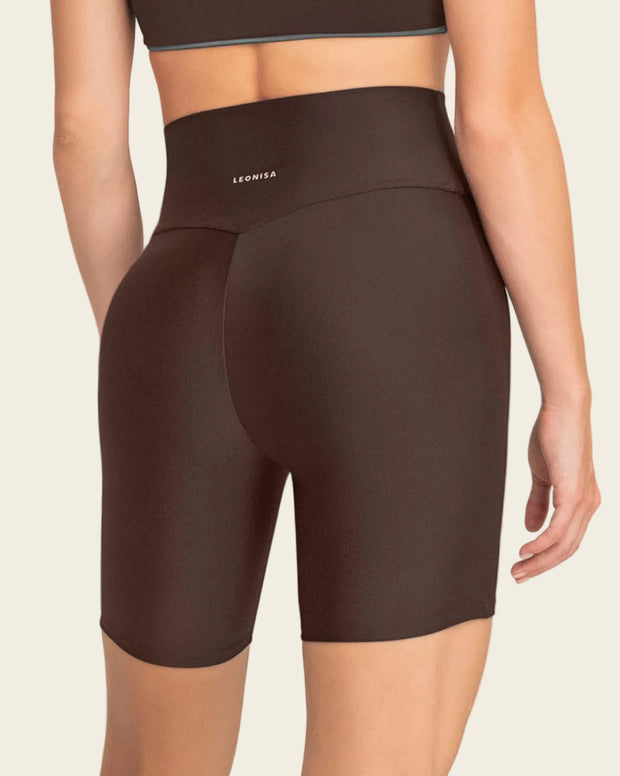 Short deportivo tipo biker