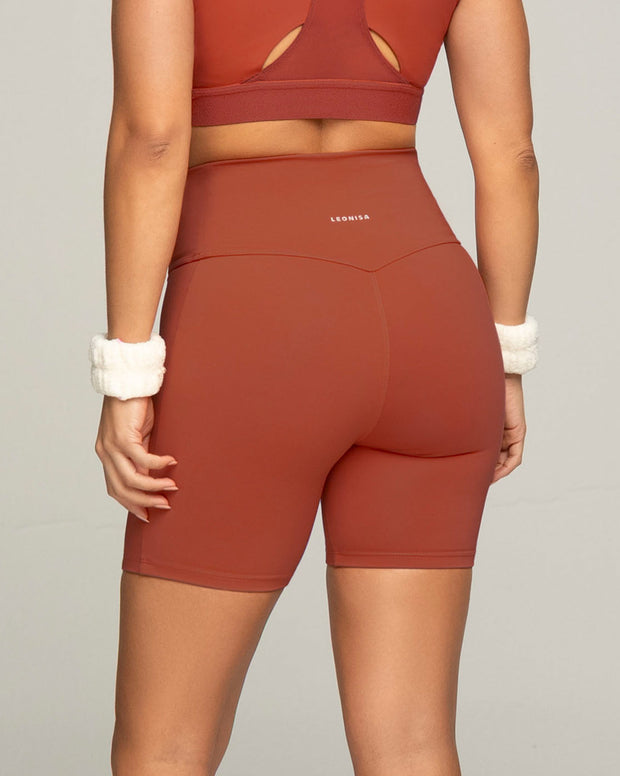 Short ciclista con bolsillo lateral y control de abdomen