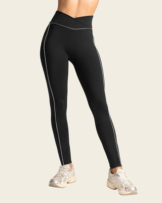 Legging deportivo con pretina en V#color_700-negro
