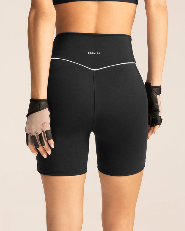 Short biker con pretina en V