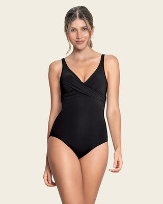 Vestido de baño de control suave de abdomen con drapeado en escote#color_700-negro