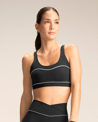 Top deportivo con cargaderas dobles#color_700-negro
