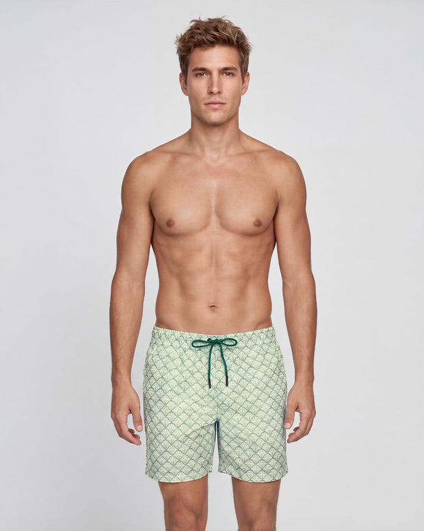 Pantaloneta de baño masculina con práctico bolsillo al lado derecho