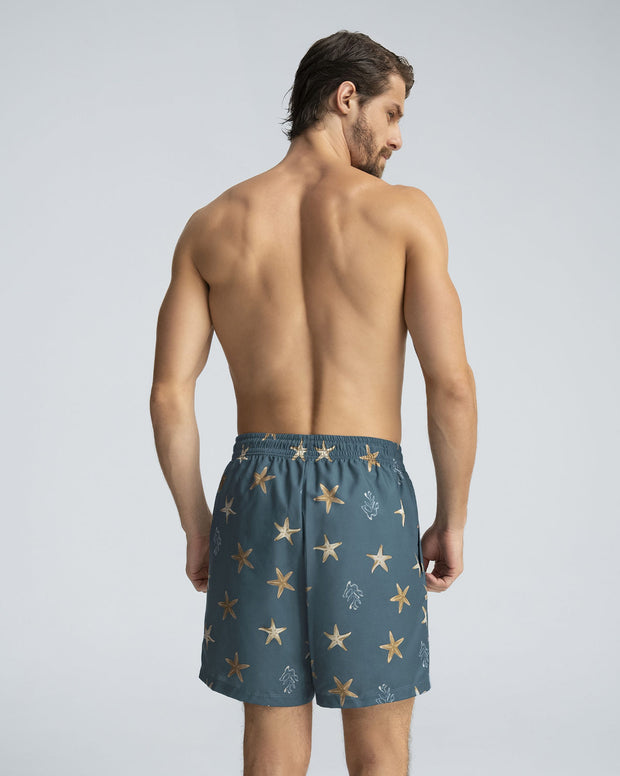 Pantaloneta de baño masculina con práctico bolsillo al lado derecho