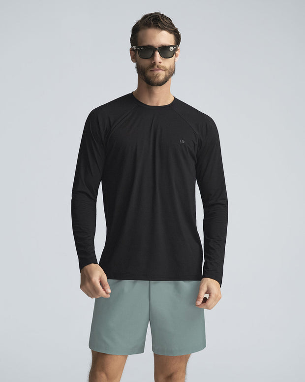Pantaloneta de baño masculina con práctico bolsillo al lado derecho