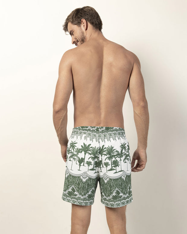 Pantaloneta de baño masculina con práctico bolsillo al lado derecho