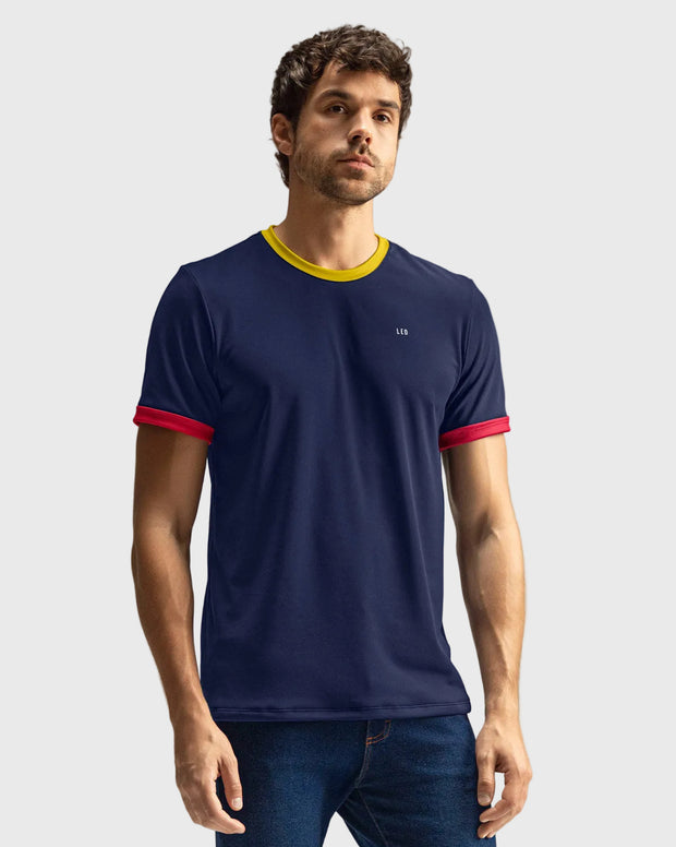 Camiseta deportiva masculina con tecnología de secado rápido