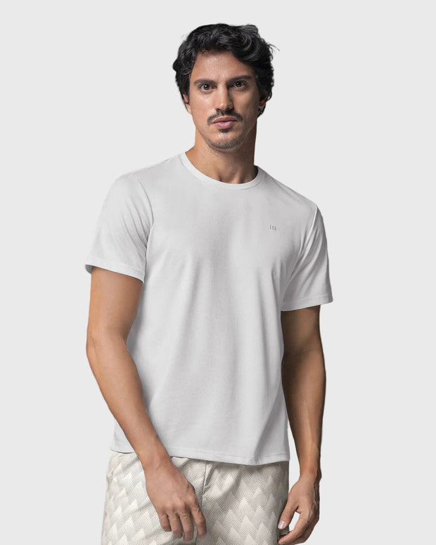 Camiseta deportiva masculina semiajustada de secado rápido