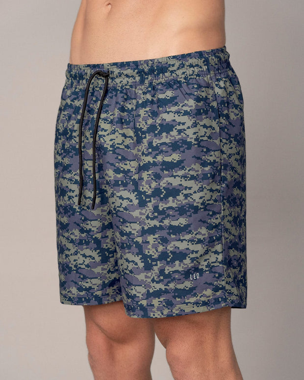 Pantaloneta deportiva con bolsillos funcionales