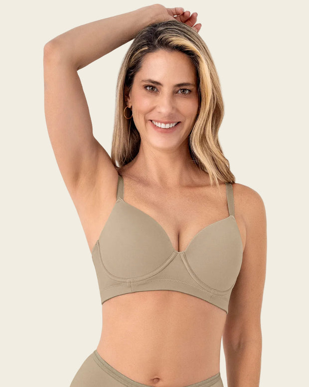 Brasier de realce suave y buen cubrimiento en espalda