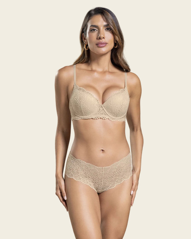Brasier de realce suave en encaje con cargaderas multiusos