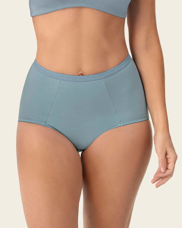 Panty clásico de control suave con excelente modelación