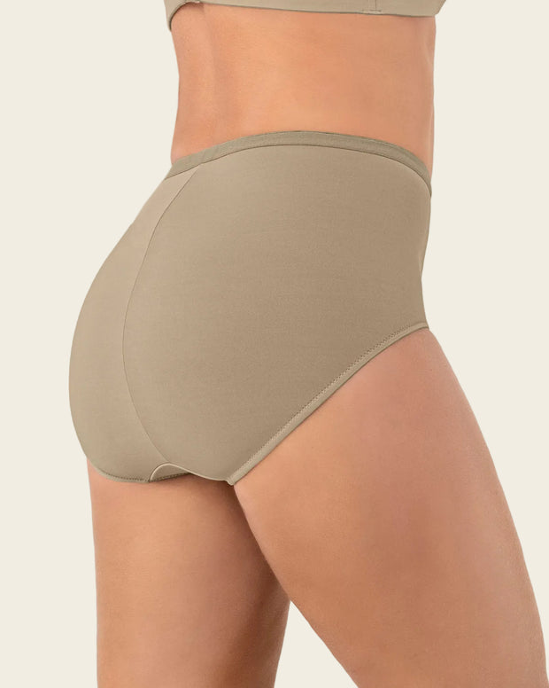 Panty clásico de control suave con excelente modelación