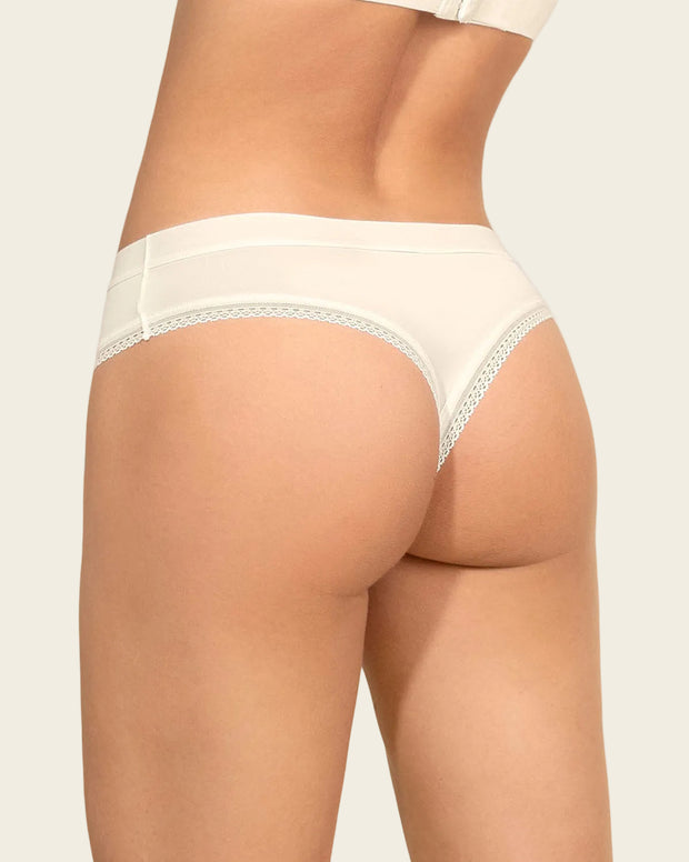 Paquete x 3 panties brasilera Liso + Encaje