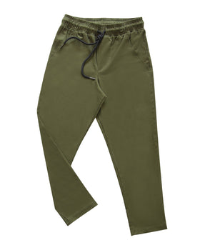 Pantalón tipo jogger en dril niño Cool & Dry#color_601-verde-militar