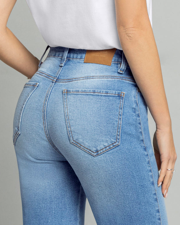 Jean bota ancha esencial para mujer