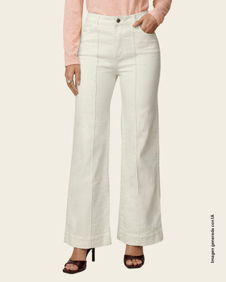 Jean bota amplia con costuras decorativas en frente#color_018-marfil